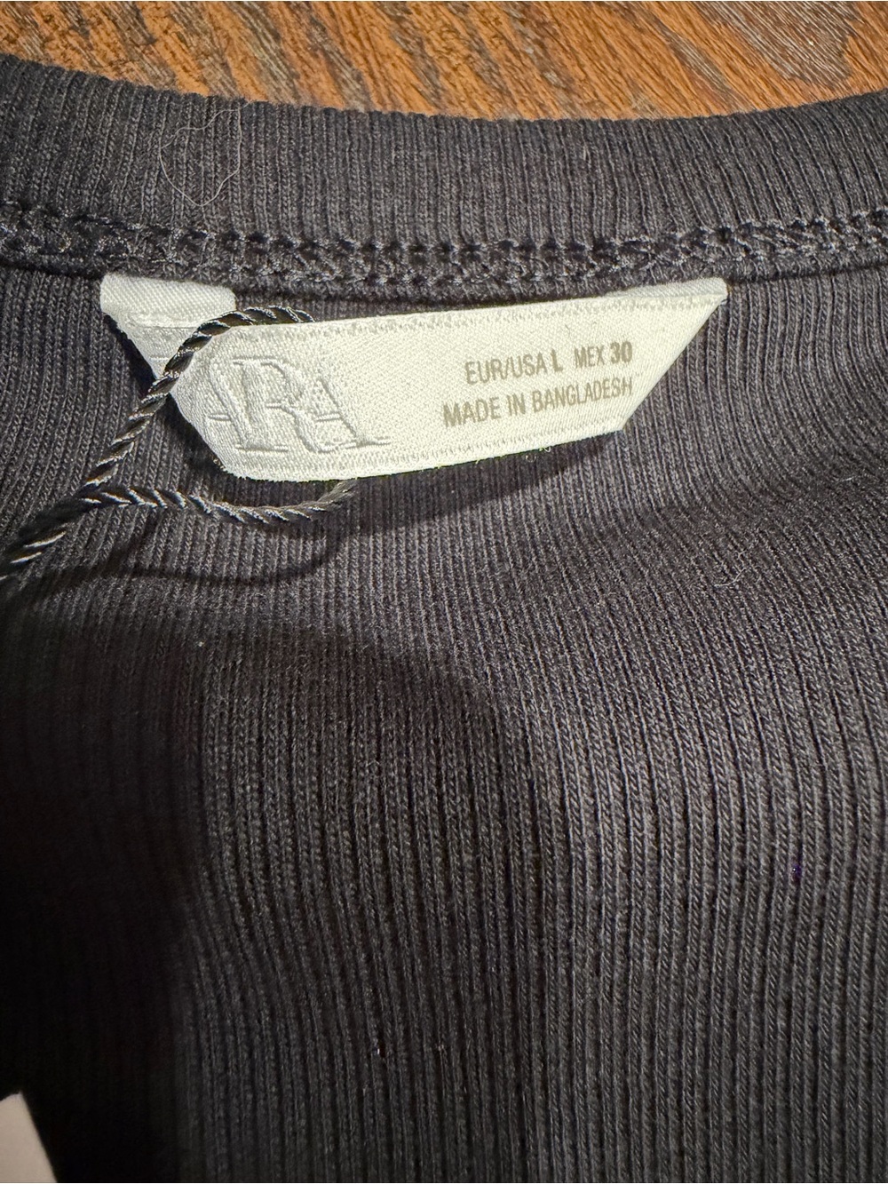 Zara Black Ribbed Tank Top - Picture 3 of 4